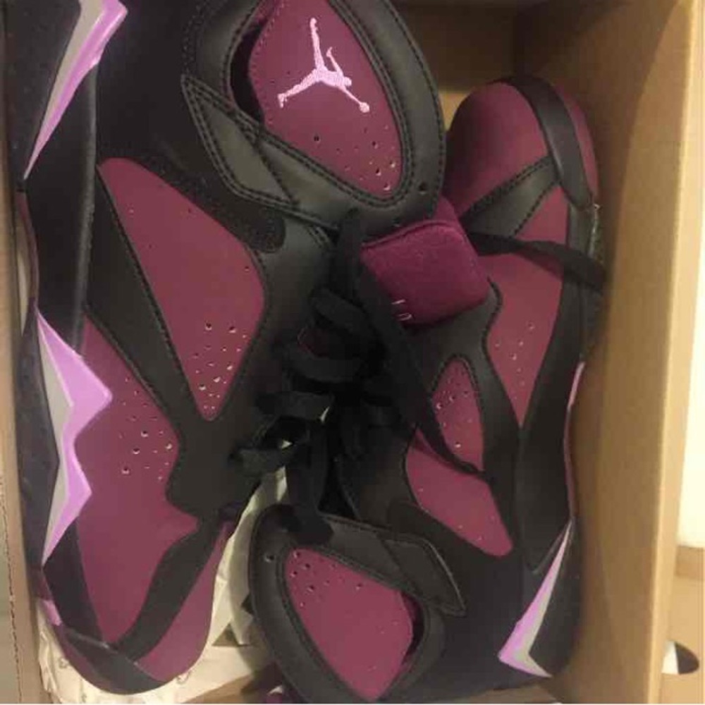 JORDAN 7