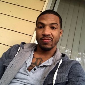 Meet your Posher, Derrick