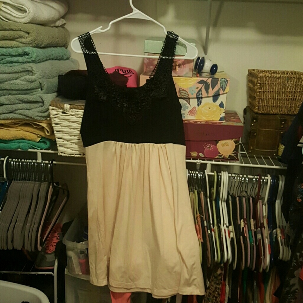 Daytrip Dress