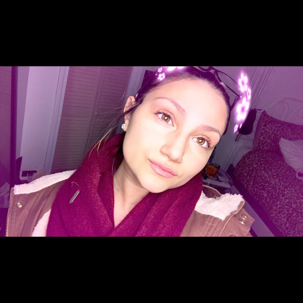 Meet your Posher, Kaili