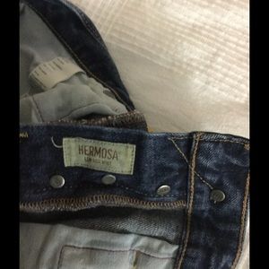 Hollister Jeans Hermosa Button Fly 30/30