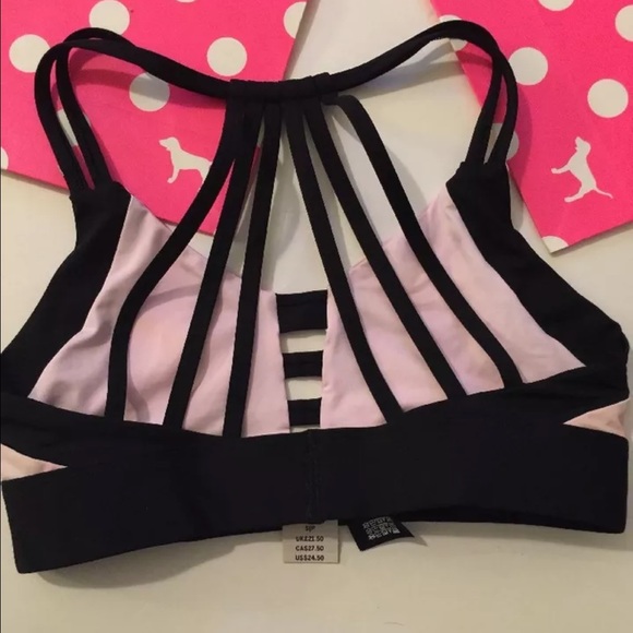 🆕 VS PINK Ultimate Strappy Back Sports Bra S - Picture 4 of 6