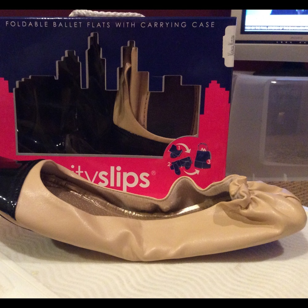 City Slips Ballet flats
