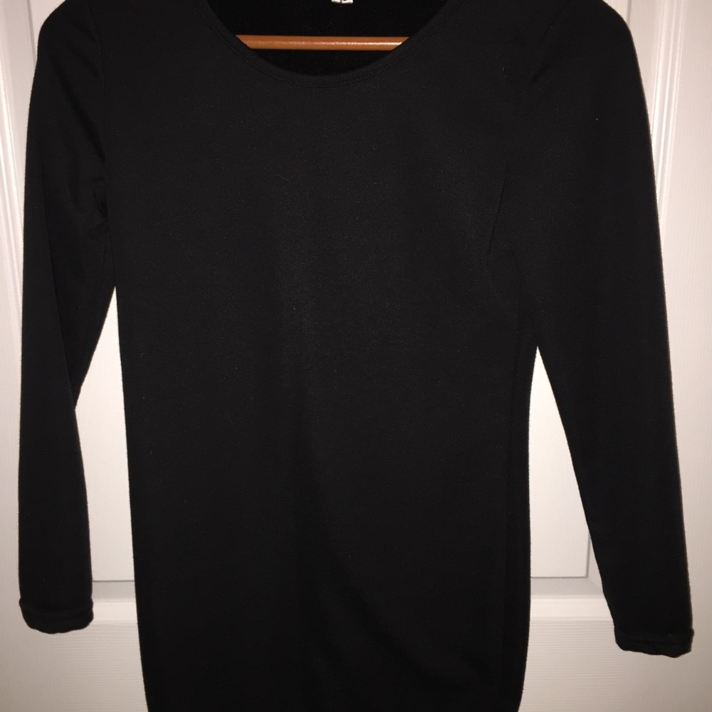 Black sweatshirt dress size lg fits like med NWOT