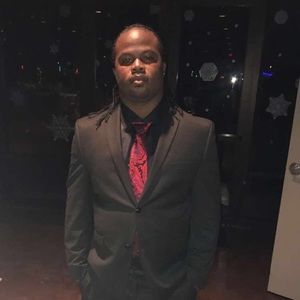 Meet your Posher, Derrek