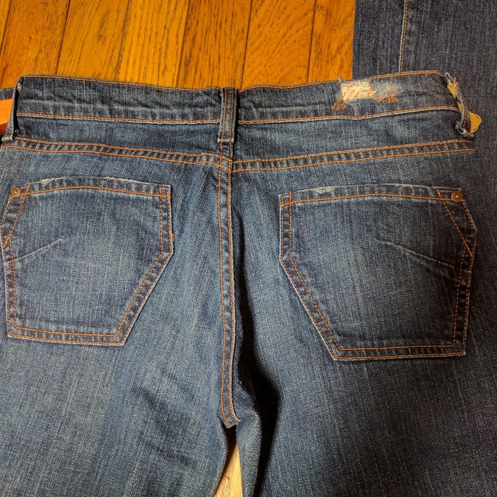 James Cured by Sean jeans 28 x 33 NWT. Bootcut