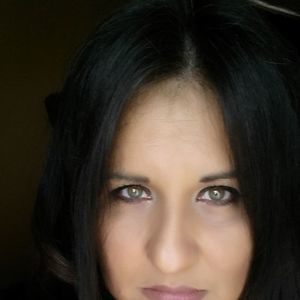 Meet your Posher, Beatriz