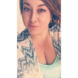 Meet your Posher, Lacey