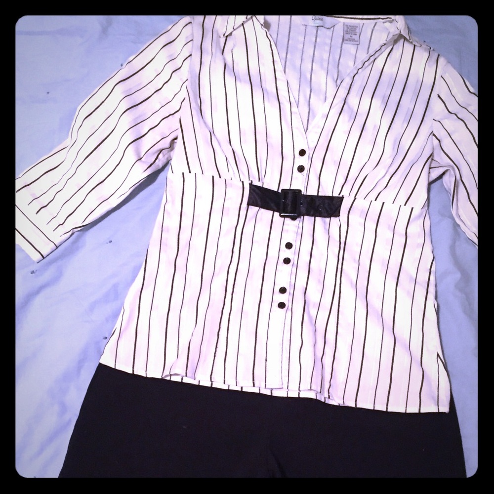Sexy Dress business/casual top. EUC.