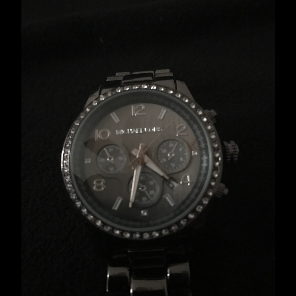 Mk Watch