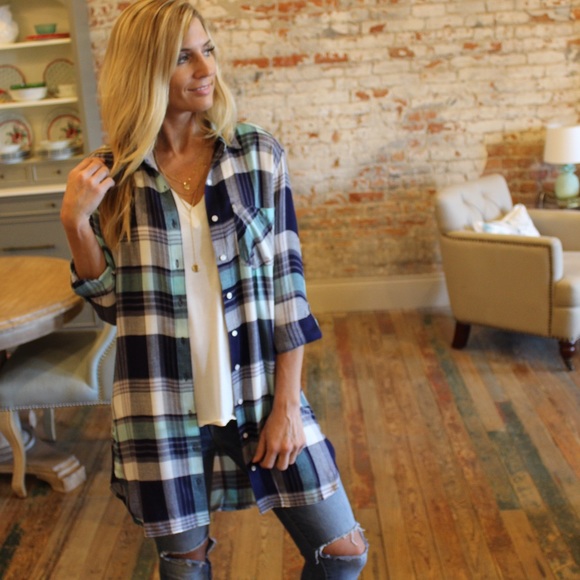 Long sleeve plaid button up tunic/dress - Picture 2 of 7