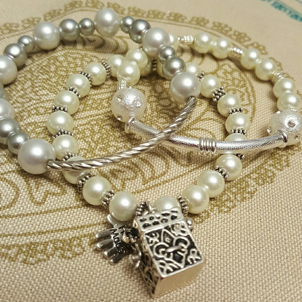 Custom bracelets - Picture 2 of 2