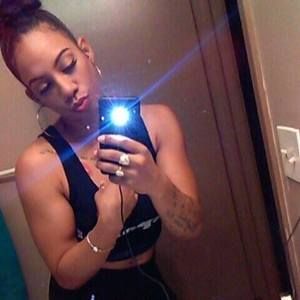 Meet your Posher, Jasmine