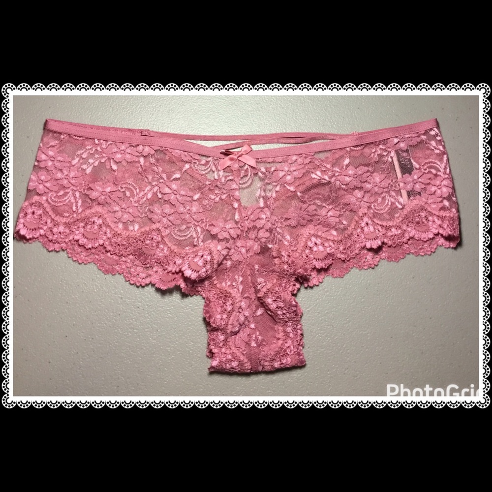 ❤Victoria's Secret Strappy Lace Cheeky Panty ❤