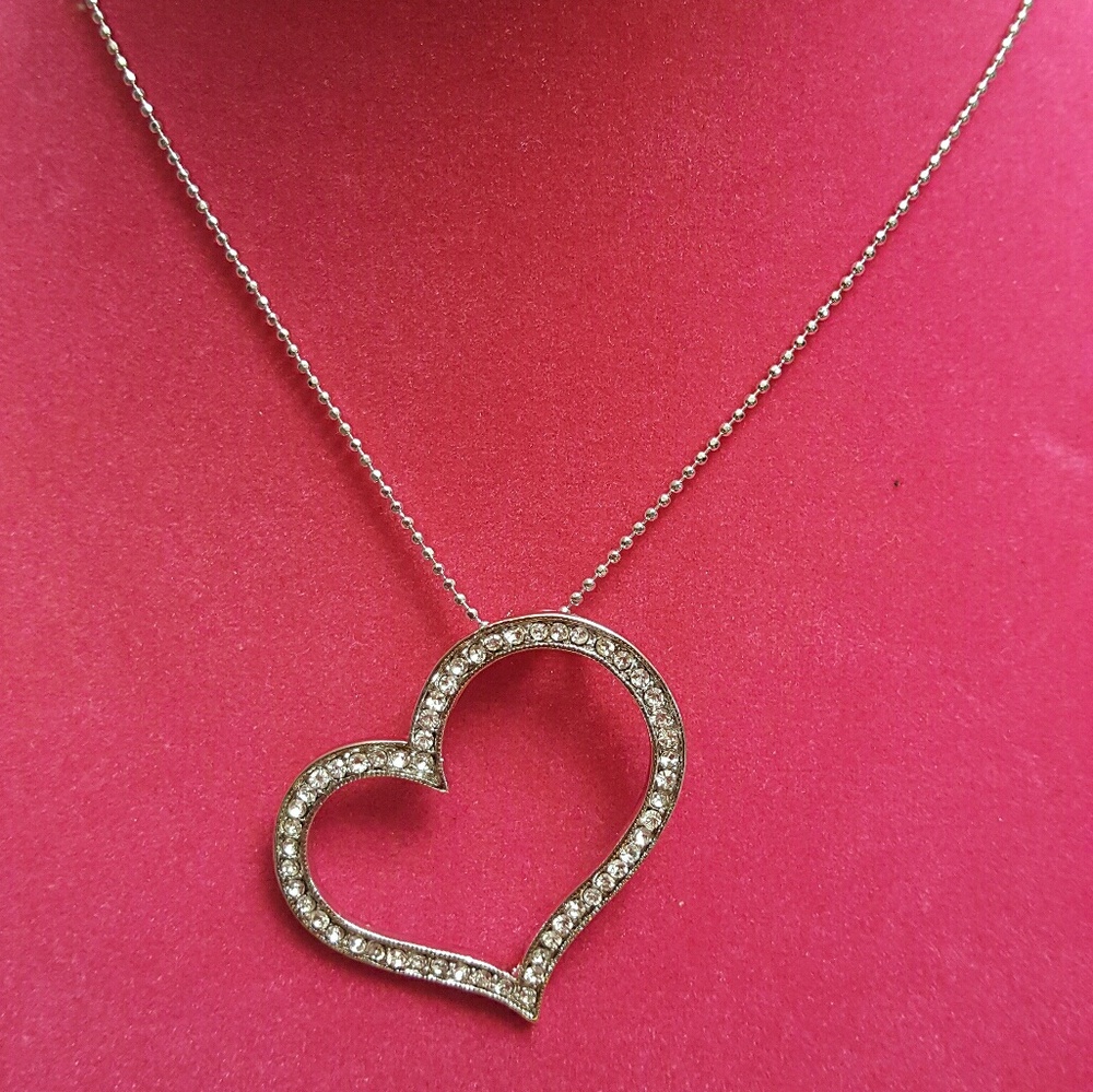Heart necklace