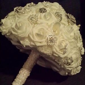 Bridal Brooch Bouquet