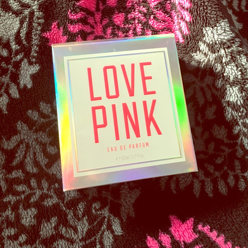 LOVE PINK 1.7 fl oz