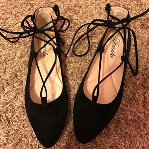 Black strap flats