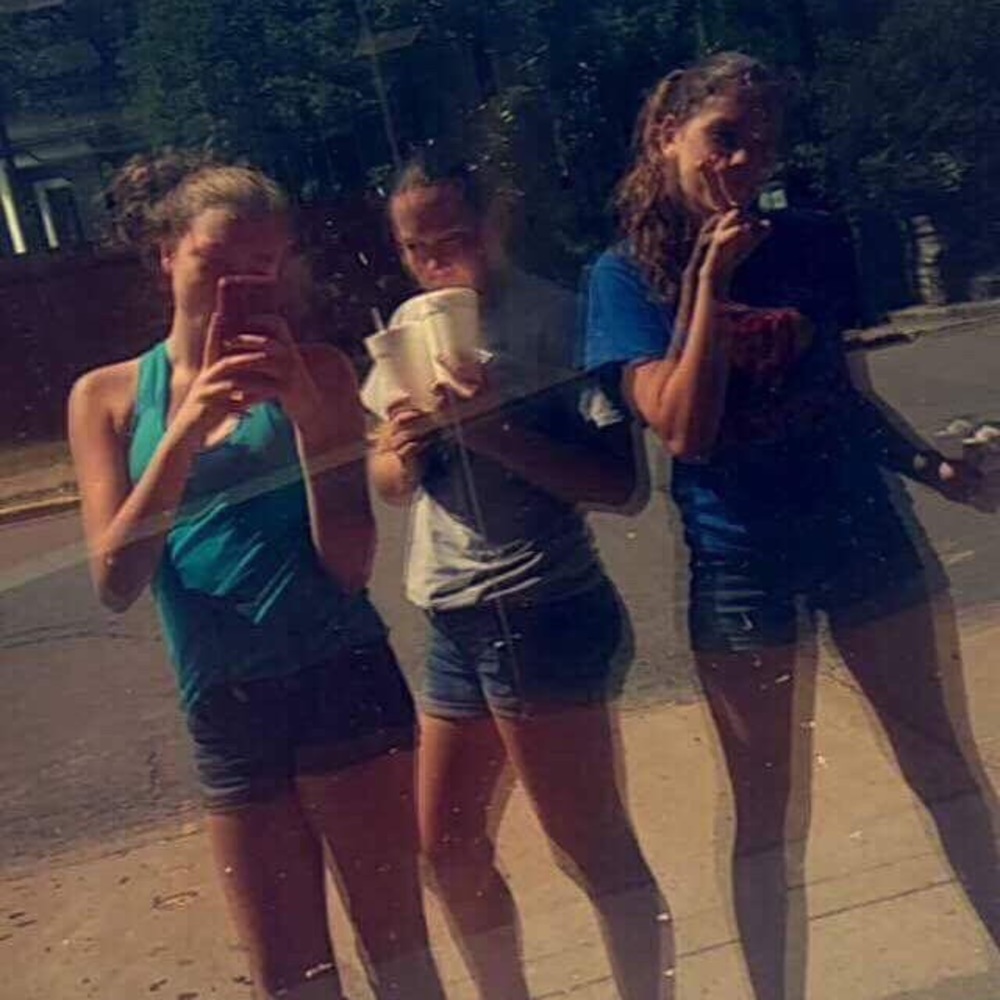 Meet your Posher, Alyssa