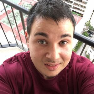 Meet your Posher, Justin