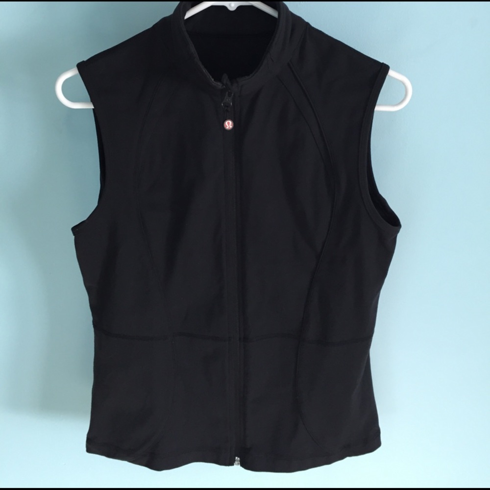 Lululemon  vest