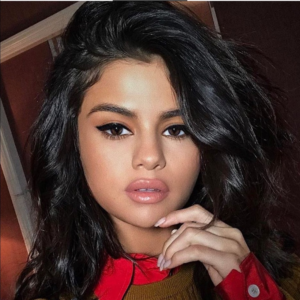 Meet your Posher, Lelayn