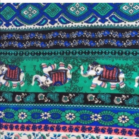 Gypsan Print Stretchy Flare Pants - Picture 3 of 3