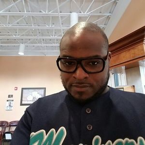 Meet your Posher, Donald