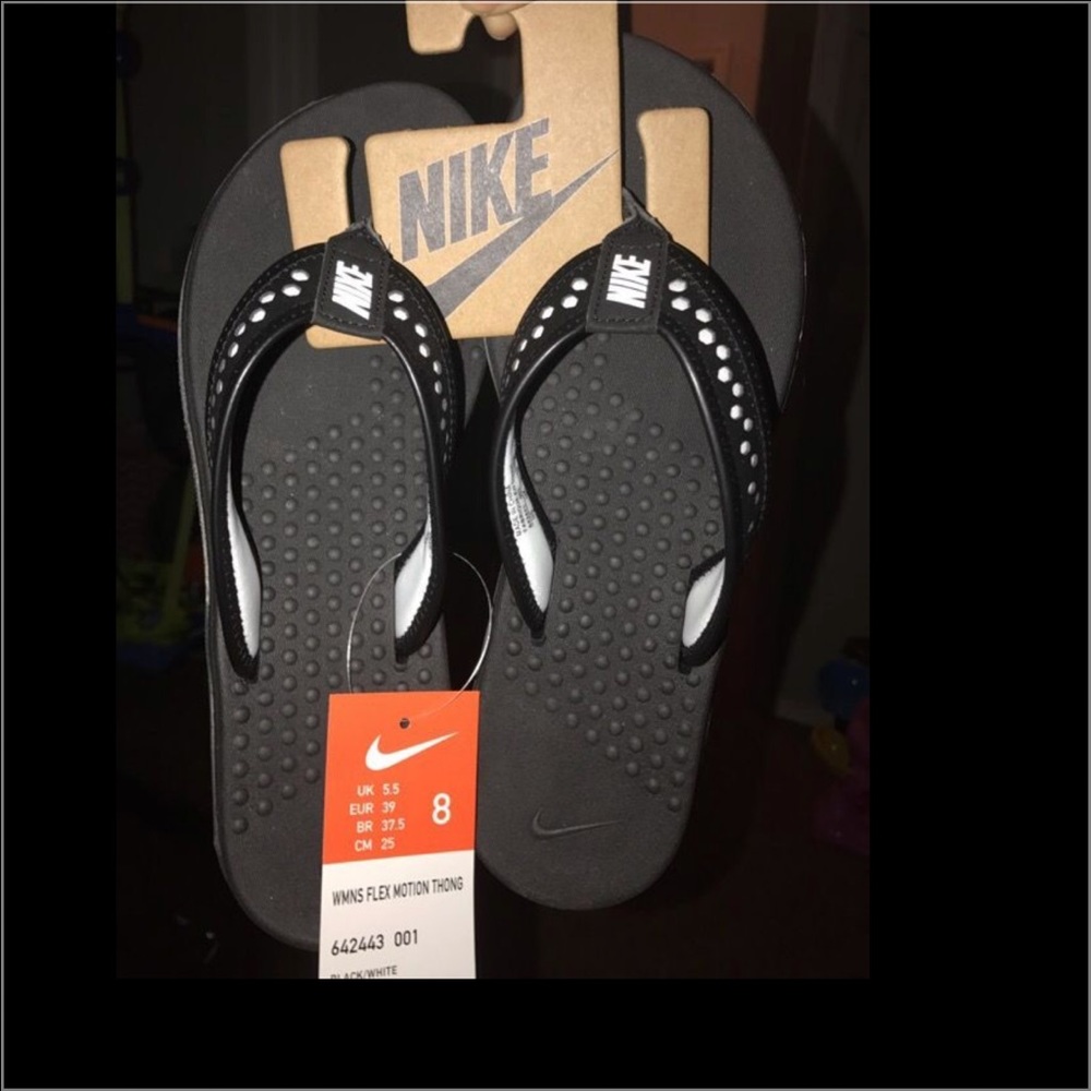 Women's Nike Flex motion