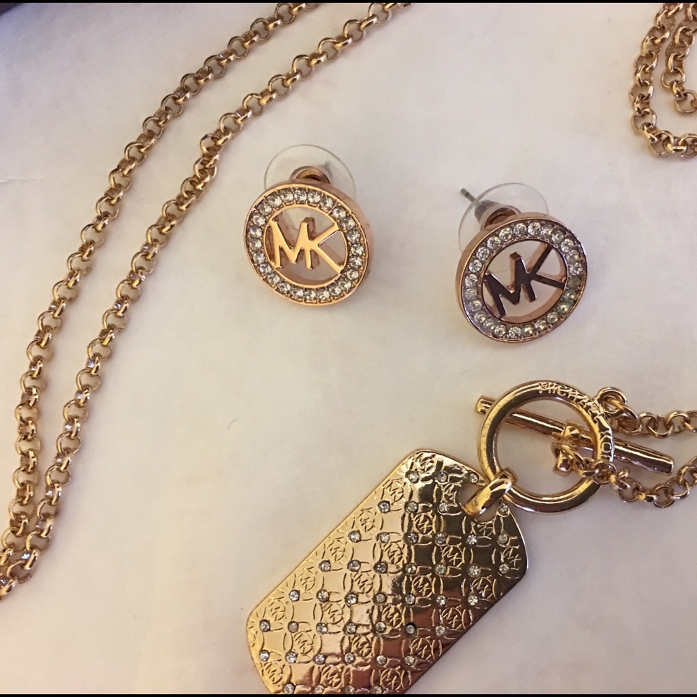 💧PRICE DROP💧Mk Paved Earrings & Dog Tag