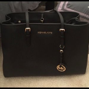 Black Michael Kors bag