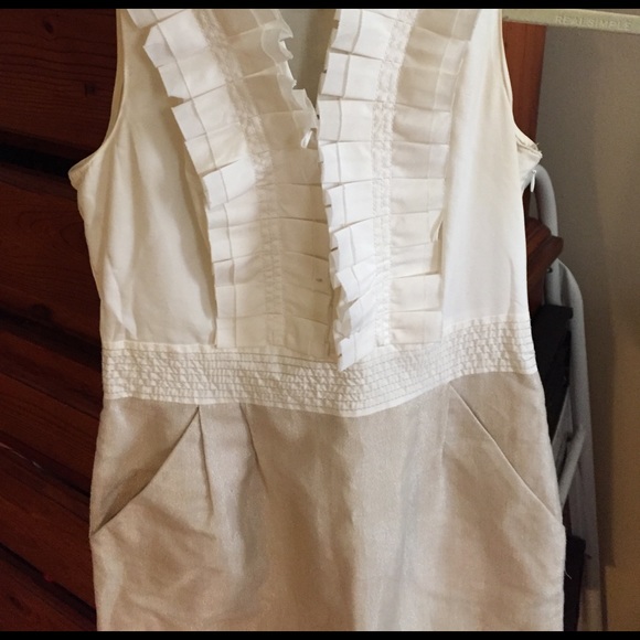 Sleeveless dress - Picture 2 of 3