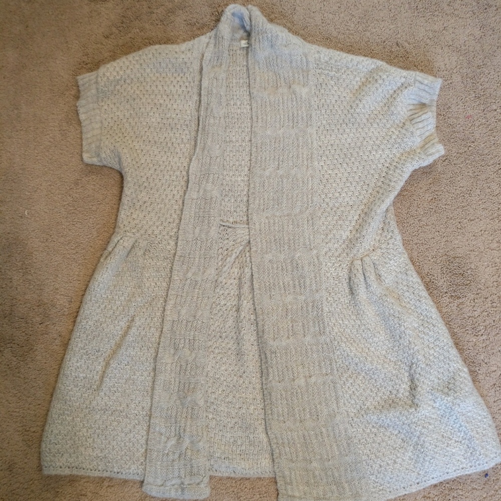 Super soft short sleeved sweater