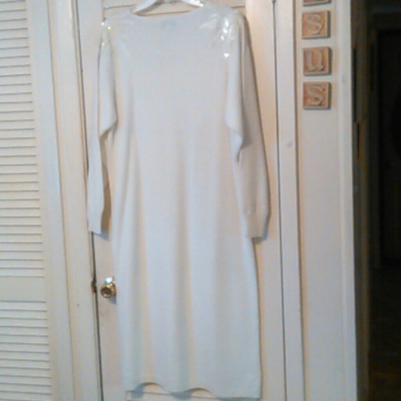 SIZE LG, PLAIN JANE SWEATER DRESS - Picture 3 of 6