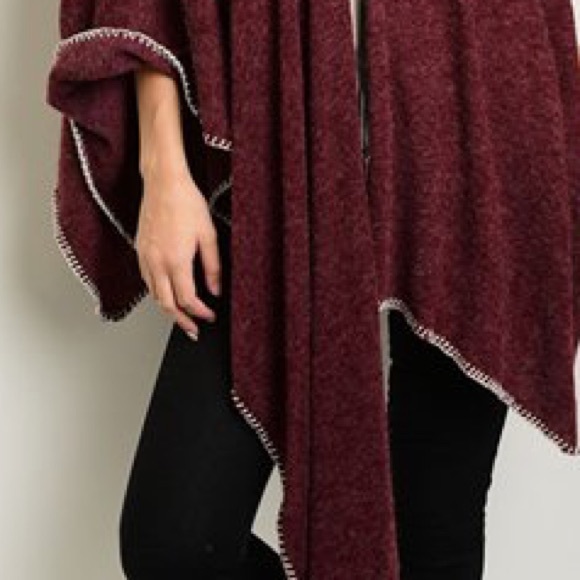🚨1 Hour Sale🚨🔹Last One🔹 Wine Poncho Sweater - Picture 5 of 7