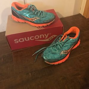 Saucony running shoes