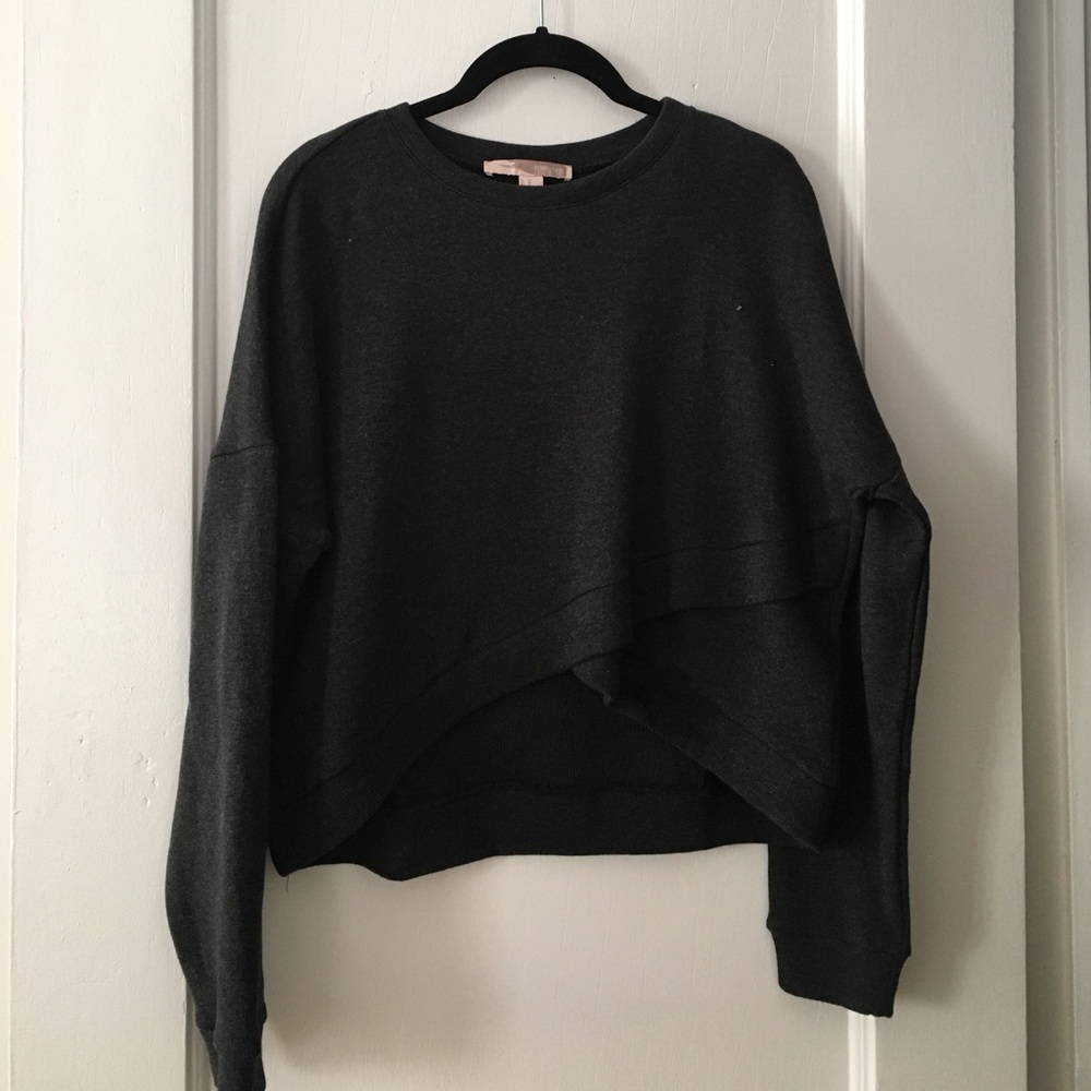 Crop top sweater
