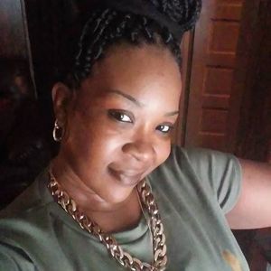 Meet your Posher, Veronica