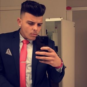 Meet your Posher, Christian