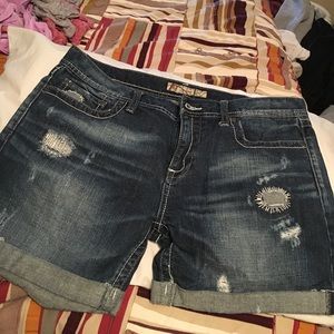 BKE denim shorts with embellishments