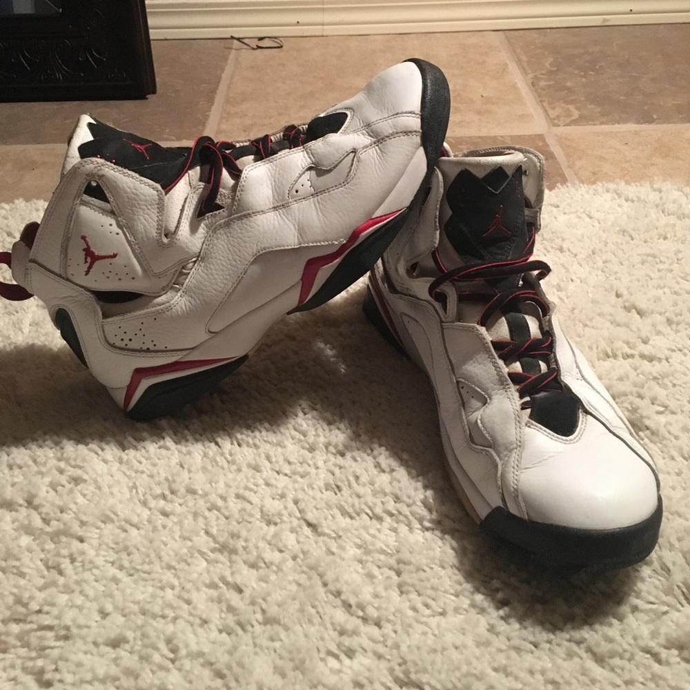 AIR JORDAN TRUE FLIGHTS