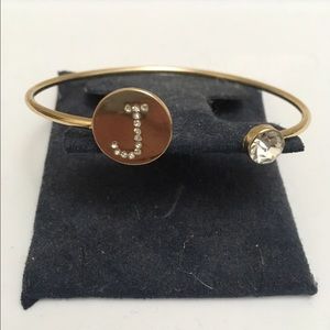 💎 Gold "J" bracelet with gemstone 💎