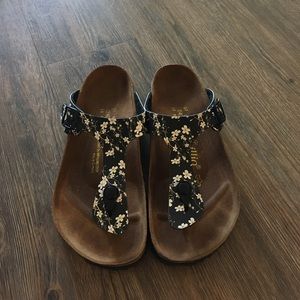 Birkenstock Papillio Gizeh sandals