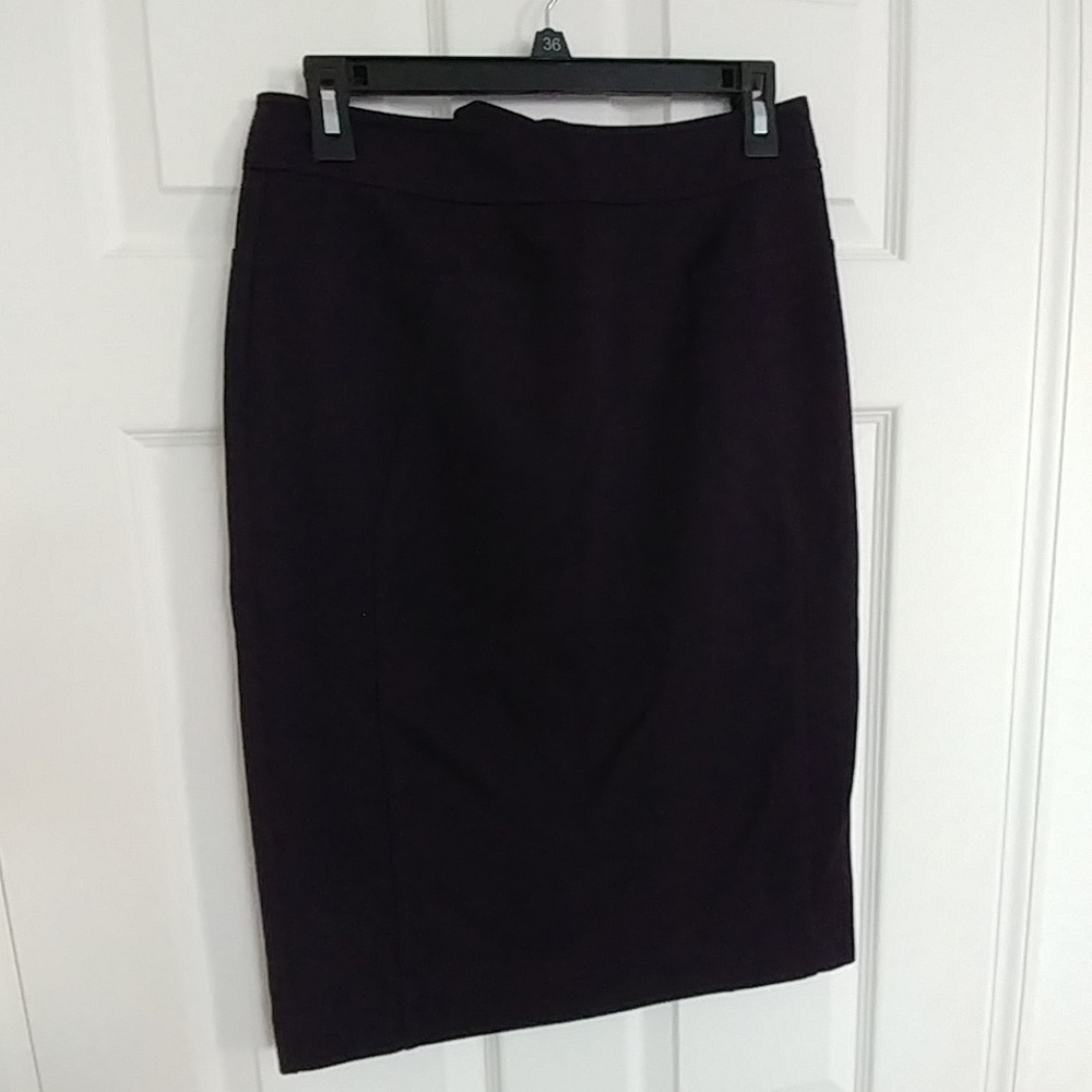 Purple pencil skirt size 4