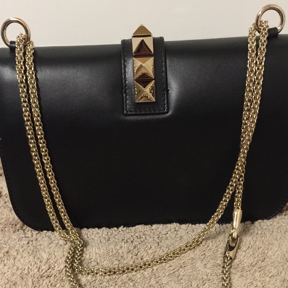 Valentino Rockstud shoulder lock bag - Picture 2 of 4