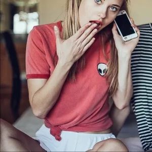 Red alien patch t-shirt