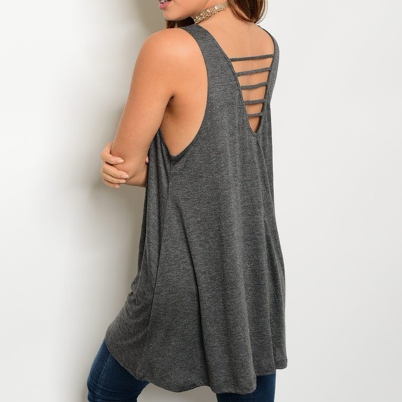 🎉SALE!🎉Gray Ladder Tunic - Picture 2 of 6