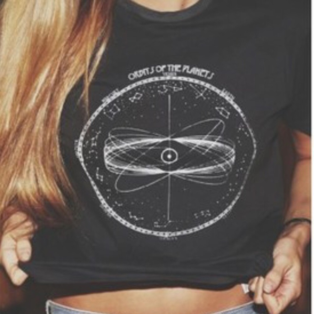 Orbit muscle tee