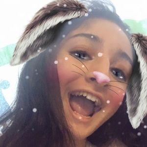 Meet your Posher, Paria