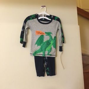 2T (4 piece) Carters Dragon pajama set